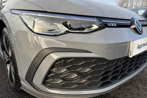 YC72KGZ Volkswagen Golf 1.4 TSI GTE 5dr DSG, WINTER PK, 18' BAKERSFIELD ALLOYS Thumbnail #8