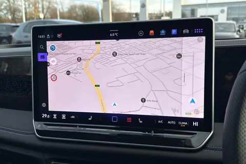 MD25EEO Volkswagen Tiguan 1.5 eTSI 150 R-Line 5dr DSG **BLACK PACK + INFO PACK** Thumbnail #17