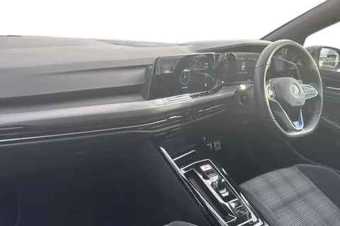 YC72KGZ Volkswagen Golf 1.4 TSI GTE 5dr DSG, WINTER PK, 18' BAKERSFIELD ALLOYS Thumbnail #14