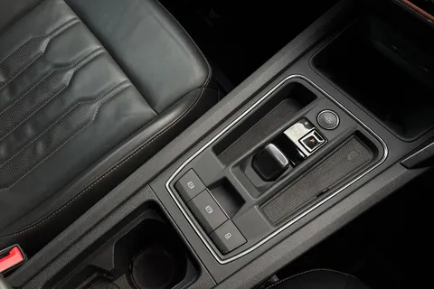 YD73CHG CUPRA Formentor 1.4 eHybrid 204 V2 5dr DSG Thumbnail #19