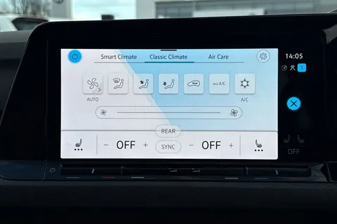 YC72KGZ Volkswagen Golf 1.4 TSI GTE 5dr DSG, WINTER PK, 18' BAKERSFIELD ALLOYS Thumbnail #21