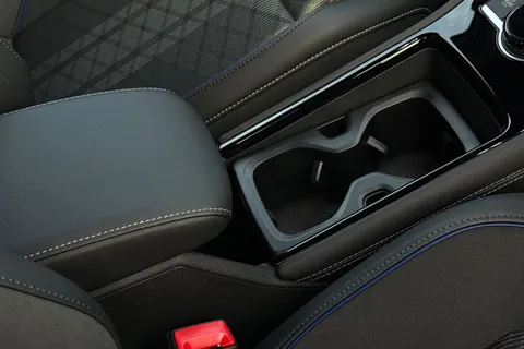 MD25EEO Volkswagen Tiguan 1.5 eTSI 150 R-Line 5dr DSG **BLACK PACK + INFO PACK** Thumbnail #33