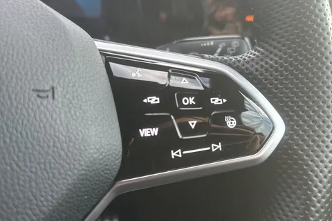 YC72KGZ Volkswagen Golf 1.4 TSI GTE 5dr DSG, WINTER PK, 18' BAKERSFIELD ALLOYS Thumbnail #32