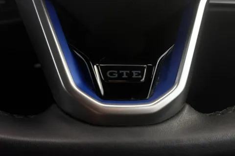 YC72KGZ Volkswagen Golf 1.4 TSI GTE 5dr DSG, WINTER PK, 18' BAKERSFIELD ALLOYS Thumbnail #33