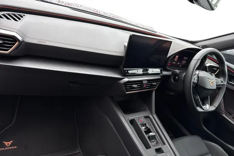 DK74WFW CUPRA Formentor 1.5 TSI V2 DSG Euro 6 (s/s) 5dr Thumbnail #14