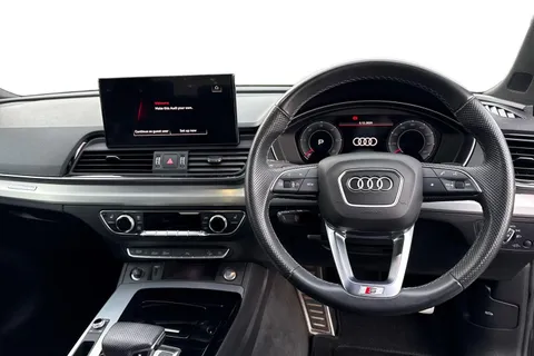 SV22ZDP Audi Q5 2.0 TDI 40 S line S Tronic quattro Euro 6 (s/s) 5dr Thumbnail #18