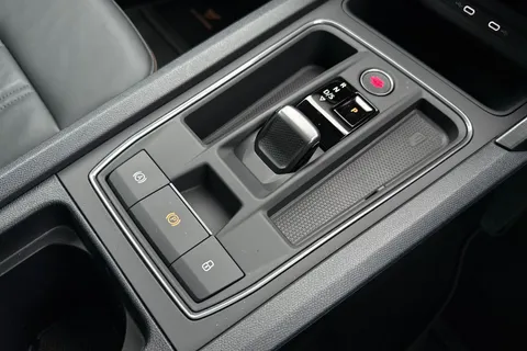 DK74WFW CUPRA Formentor 1.5 TSI V2 DSG Euro 6 (s/s) 5dr Thumbnail #22