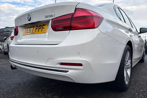YE67PPF BMW 3 Series 1.5 318i Sport Auto Euro 6 (s/s) 4dr Thumbnail #29