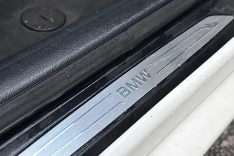 YE67PPF BMW 3 Series 1.5 318i Sport Auto Euro 6 (s/s) 4dr Thumbnail #30