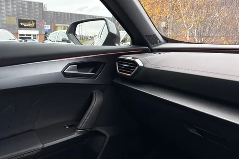 DK74WFW CUPRA Formentor 1.5 TSI V2 DSG Euro 6 (s/s) 5dr Thumbnail #32