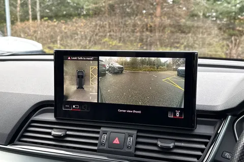 SV22ZDP Audi Q5 2.0 TDI 40 S line S Tronic quattro Euro 6 (s/s) 5dr Thumbnail #34