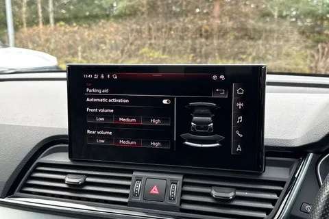 SV22ZDP Audi Q5 2.0 TDI 40 S line S Tronic quattro Euro 6 (s/s) 5dr Thumbnail #35