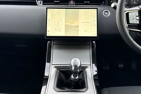 VK23ZKM Land Rover Range Rover Evoque 2.0 D165 S SUV 5dr Diesel Manual FWD Euro 6 (s/s) (163 ps) Thumbnail #15