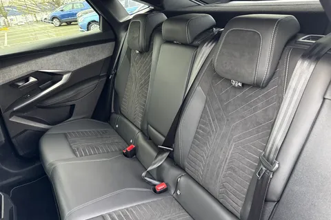 KW74OYY PEUGEOT 3008 1.2 HYBRID GT e-DSC6 Euro 6 (s/s) 5dr Thumbnail #19