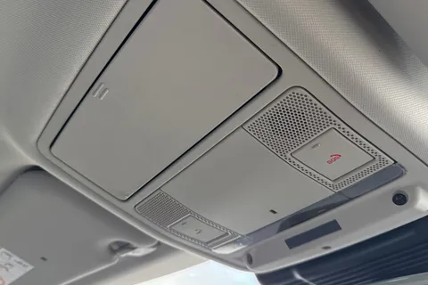 VK23ZKM Land Rover Range Rover Evoque 2.0 D165 S SUV 5dr Diesel Manual FWD Euro 6 (s/s) (163 ps) Thumbnail #24