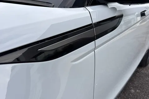 VK23ZKM Land Rover Range Rover Evoque 2.0 D165 S SUV 5dr Diesel Manual FWD Euro 6 (s/s) (163 ps) Thumbnail #29