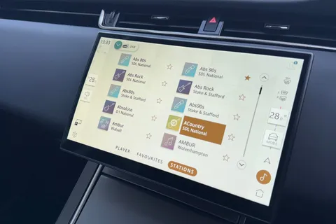 VK23ZKM Land Rover Range Rover Evoque 2.0 D165 S SUV 5dr Diesel Manual FWD Euro 6 (s/s) (163 ps) Thumbnail #32