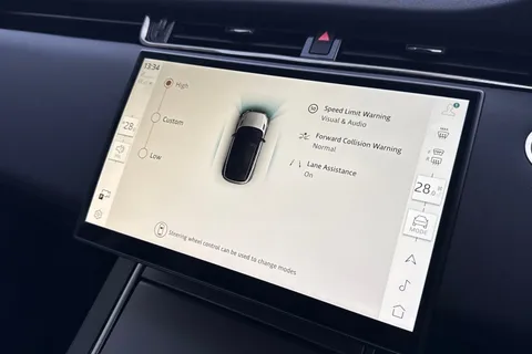 VK23ZKM Land Rover Range Rover Evoque 2.0 D165 S SUV 5dr Diesel Manual FWD Euro 6 (s/s) (163 ps) Thumbnail #35