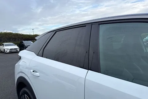 KW74OYY PEUGEOT 3008 1.2 HYBRID GT e-DSC6 Euro 6 (s/s) 5dr Thumbnail #36