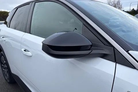 KW74OYY PEUGEOT 3008 1.2 HYBRID GT e-DSC6 Euro 6 (s/s) 5dr Thumbnail #37