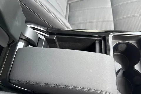 VK23ZKM Land Rover Range Rover Evoque 2.0 D165 S SUV 5dr Diesel Manual FWD Euro 6 (s/s) (163 ps) Thumbnail #44