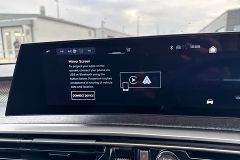 KW74OYY PEUGEOT 3008 1.2 HYBRID GT e-DSC6 Euro 6 (s/s) 5dr Thumbnail #49