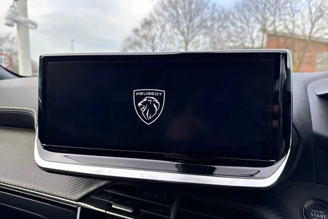 LY73TWV PEUGEOT 2008 1.2 PureTech GT EAT Euro 6 (s/s) 5dr Thumbnail #17