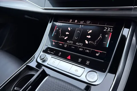 BT20CPZ Audi Q8 S line 50 TDI quattro 286 PS tiptronic Thumbnail #23