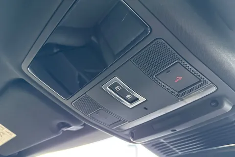 DP25CZL Land Rover Range Rover Evoque 2.0 D200 Dynamic SE 5dr Thumbnail #24