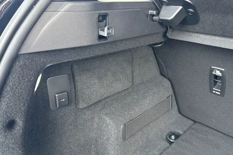 DP25CZL Land Rover Range Rover Evoque 2.0 D200 Dynamic SE 5dr Thumbnail #28