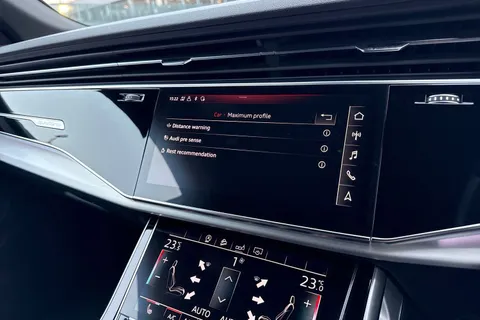 BT20CPZ Audi Q8 S line 50 TDI quattro 286 PS tiptronic Thumbnail #41