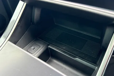 DP25CZL Land Rover Range Rover Evoque 2.0 D200 Dynamic SE 5dr Thumbnail #45