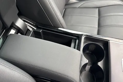 DP25CZL Land Rover Range Rover Evoque 2.0 D200 Dynamic SE 5dr Thumbnail #47