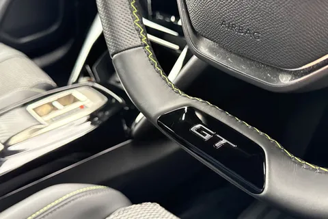 LY73TWV PEUGEOT 2008 1.2 PureTech GT EAT Euro 6 (s/s) 5dr Thumbnail #60