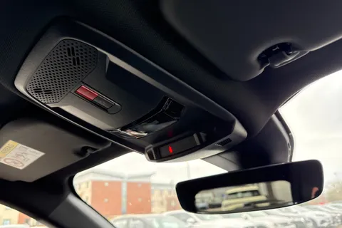 LY73TWV PEUGEOT 2008 1.2 PureTech GT EAT Euro 6 (s/s) 5dr Thumbnail #61