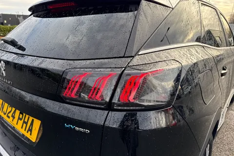 NJ24PHA PEUGEOT 3008 1.6 14.2kWh GT e-EAT Euro 6 (s/s) 5dr Thumbnail #8