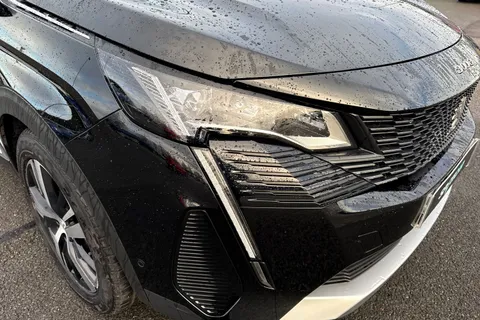 NJ24PHA PEUGEOT 3008 1.6 14.2kWh GT e-EAT Euro 6 (s/s) 5dr Thumbnail #9