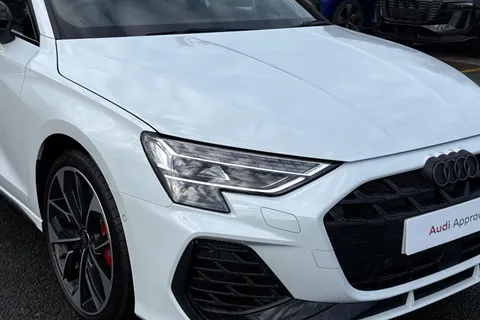 DX75UBC Audi A3 S3 TFSI Quattro 333 Black Edition 5dr S Tronic Thumbnail #9