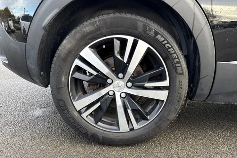 NJ24PHA PEUGEOT 3008 1.6 14.2kWh GT e-EAT Euro 6 (s/s) 5dr Thumbnail #11