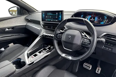 NJ24PHA PEUGEOT 3008 1.6 14.2kWh GT e-EAT Euro 6 (s/s) 5dr Thumbnail #14