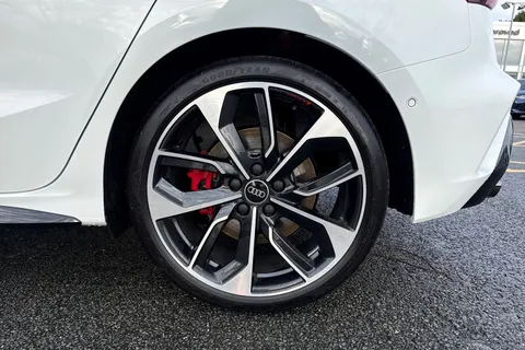 DX75UBC Audi A3 S3 TFSI Quattro 333 Black Edition 5dr S Tronic Thumbnail #13