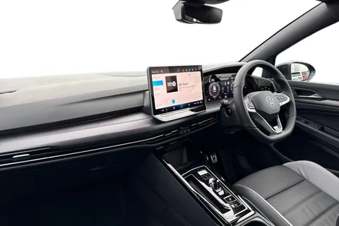 CX75SPV Volkswagen Golf 2.0 TDI 150 Black Edition 5dr DSG⭐ Leather, Sunroof, DCC, Heads Up⭐ Thumbnail #15