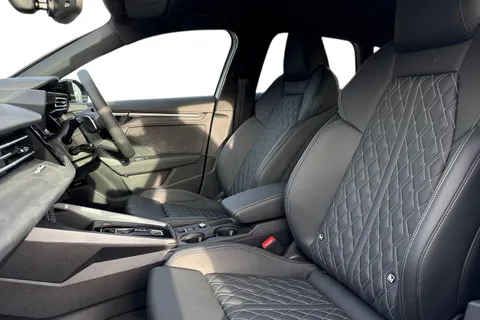 DX75UBC Audi A3 S3 TFSI Quattro 333 Black Edition 5dr S Tronic Thumbnail #16