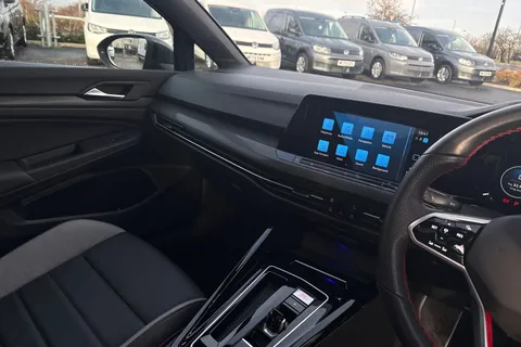 RJ24LRY Volkswagen Golf 2.0 TSI GTI 5dr DSG, LEATHER, PAN ROOF, DCC, REAR CAMERA, 19' ALLOYS Thumbnail #21