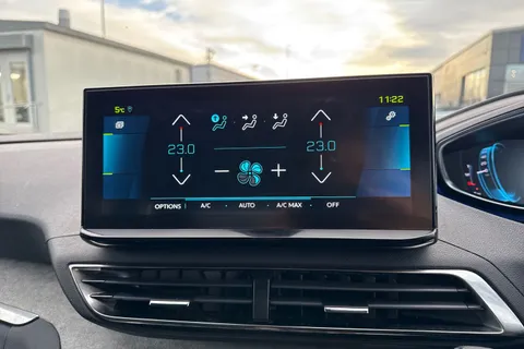 NJ24PHA PEUGEOT 3008 1.6 14.2kWh GT e-EAT Euro 6 (s/s) 5dr Thumbnail #22