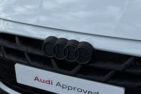 DX75UBC Audi A3 S3 TFSI Quattro 333 Black Edition 5dr S Tronic Thumbnail #26