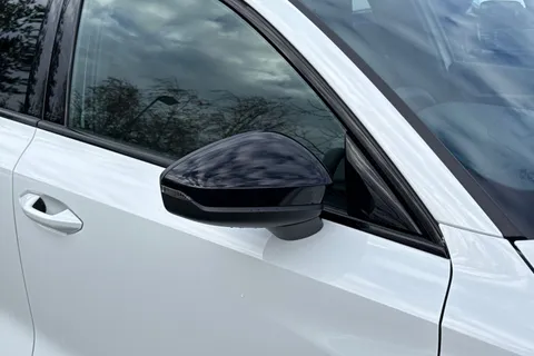 DX75UBC Audi A3 S3 TFSI Quattro 333 Black Edition 5dr S Tronic Thumbnail #27