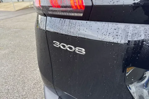 NJ24PHA PEUGEOT 3008 1.6 14.2kWh GT e-EAT Euro 6 (s/s) 5dr Thumbnail #34