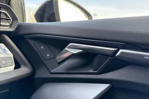 DX75UBC Audi A3 S3 TFSI Quattro 333 Black Edition 5dr S Tronic Thumbnail #41