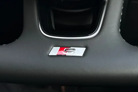 DX75UBC Audi A3 S3 TFSI Quattro 333 Black Edition 5dr S Tronic Thumbnail #43